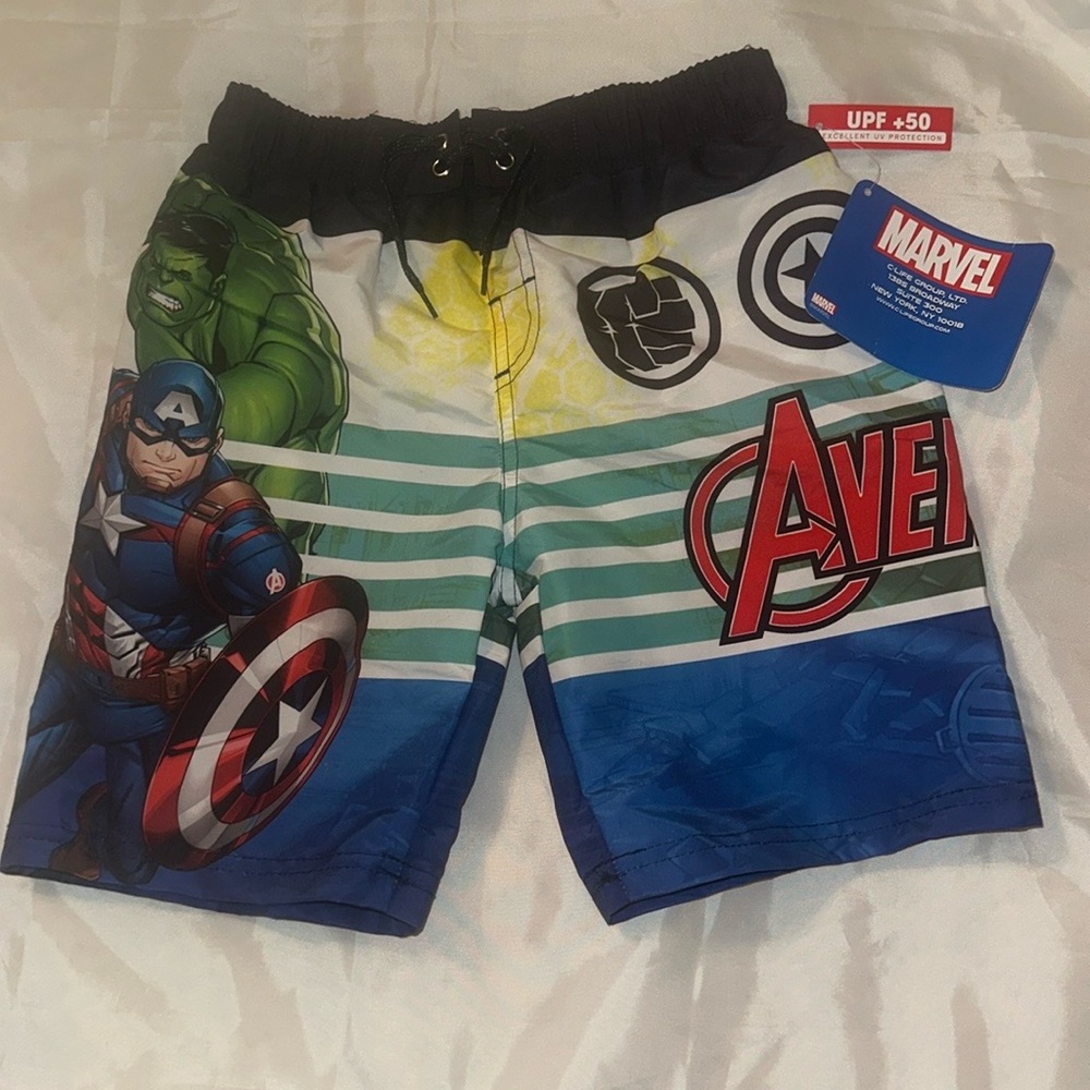 Marvel Avengers Swim Trunks Size 7